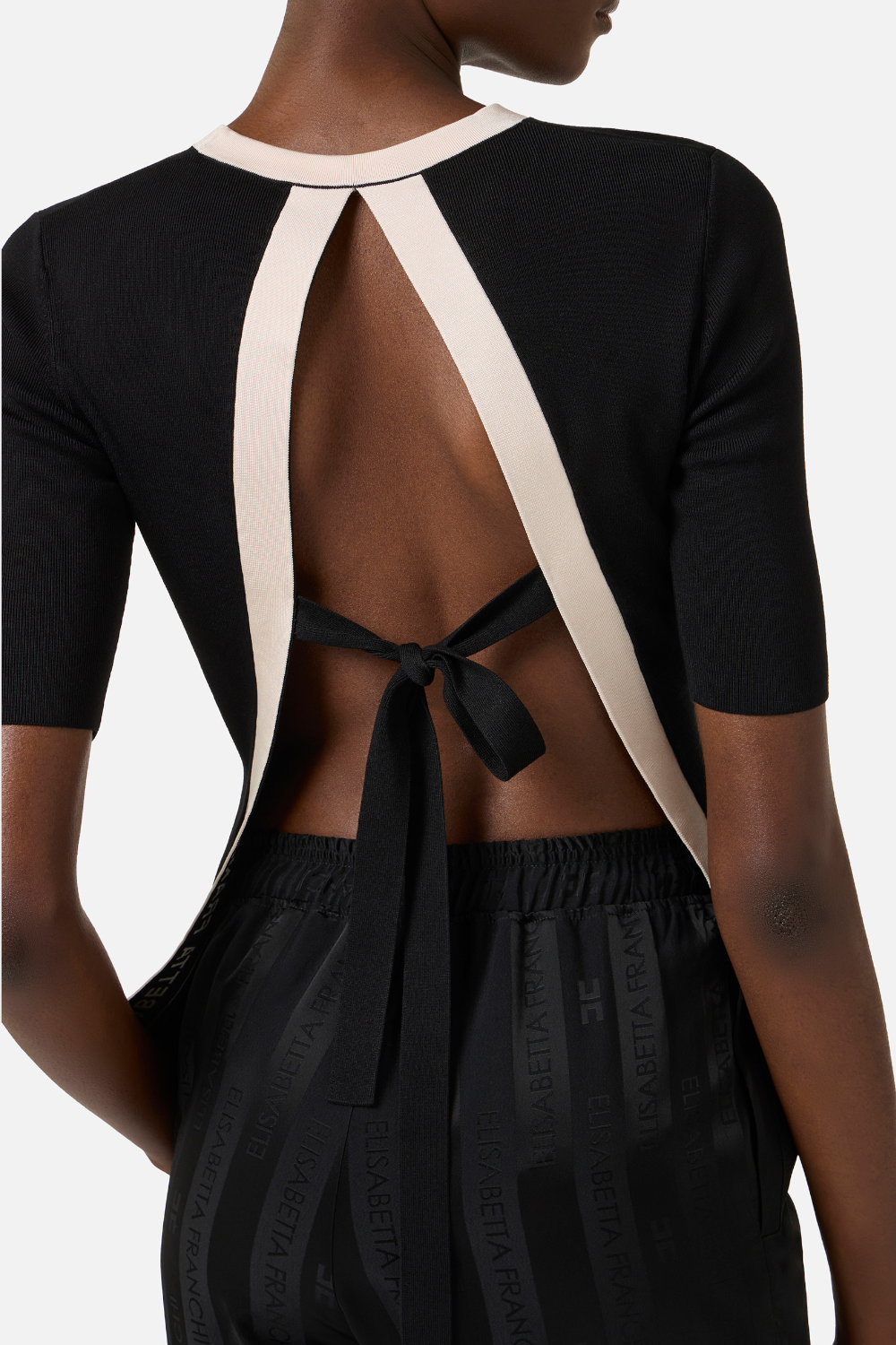 Top Elisabetta Franchi in Maglia con Girocollo, Maniche ¾ e Logo Jacquard MK67S 61E2685 Elisabetta Franchi 