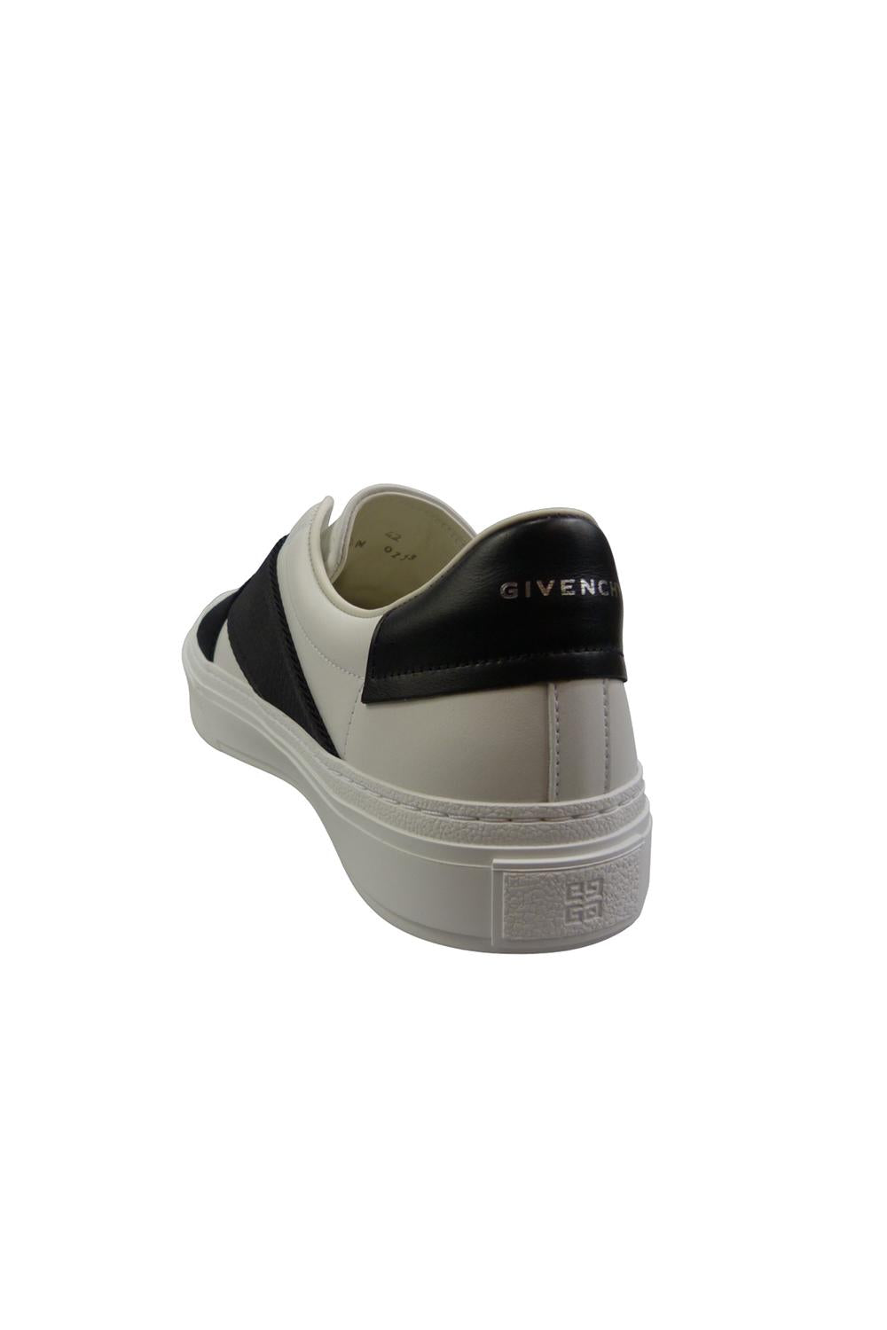 GIVENCHY SNEAKERS BH0096H1HD /116 Givenchy 